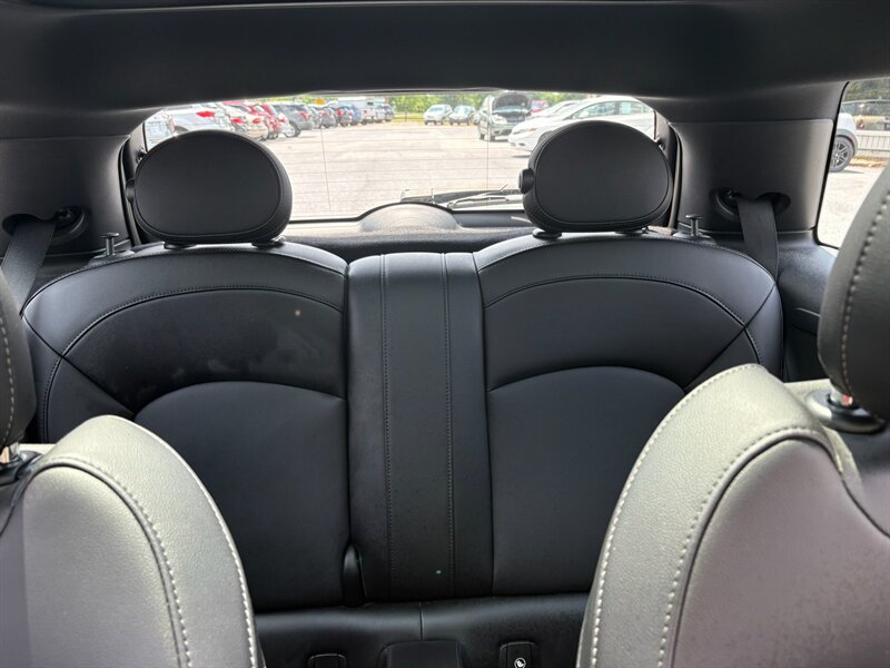 2017 MINI Hardtop 2 Door Cooper - Photo 15 - Jonestown, PA 17038
