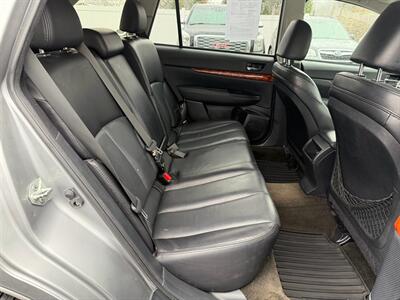 2011 Subaru Outback 3.6R Limited - Photo 14 - Jonestown, PA 17038