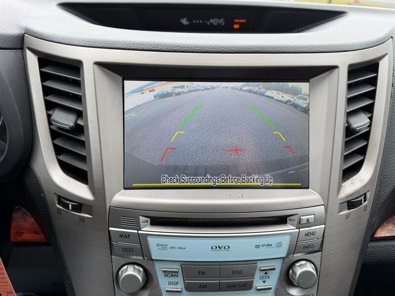 2011 Subaru Outback 3.6R Limited - Photo 18 - Jonestown, PA 17038