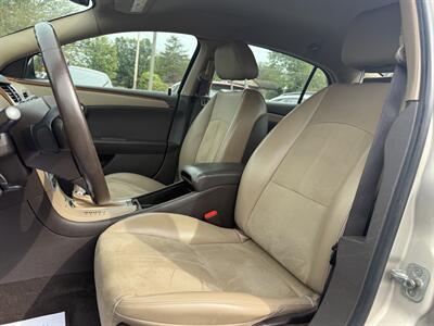2009 Chevrolet Malibu LT   - Photo 11 - Jonestown, PA 17038