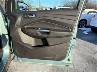 2013 Ford Escape SE   - Photo 15 - Jonestown, PA 17038