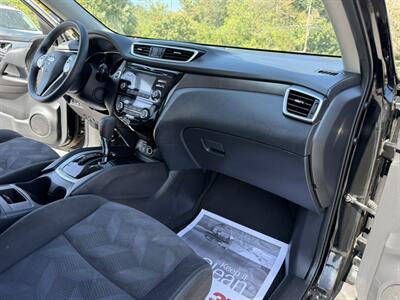 2015 Nissan Rogue S   - Photo 21 - Jonestown, PA 17038