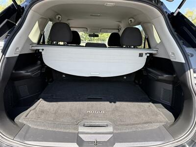 2015 Nissan Rogue S   - Photo 16 - Jonestown, PA 17038