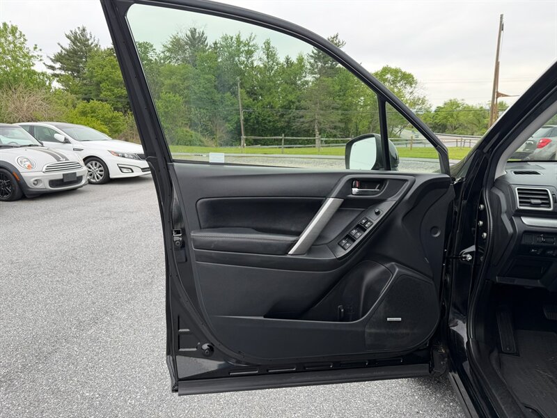 2016 Subaru Forester 2.5i Limited - Photo 9 - Jonestown, PA 17038