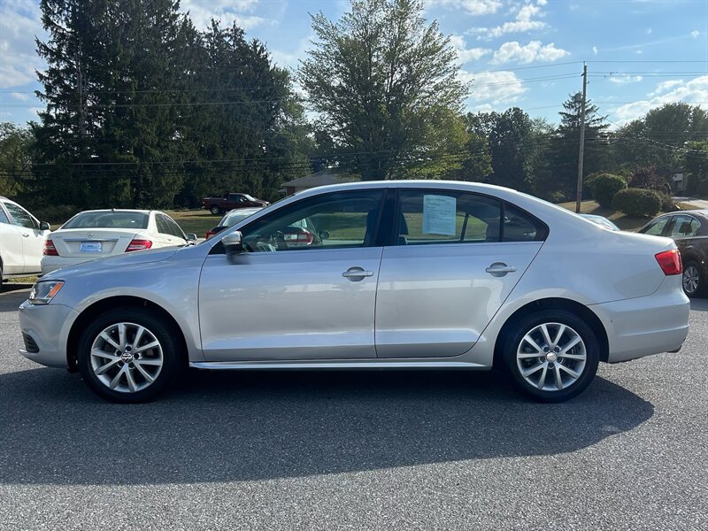 2014 Volkswagen Jetta SE PZEV - Photo 1 - Jonestown, PA 17038