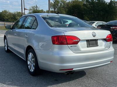 2014 Volkswagen Jetta SE PZEV   - Photo 2 - Jonestown, PA 17038