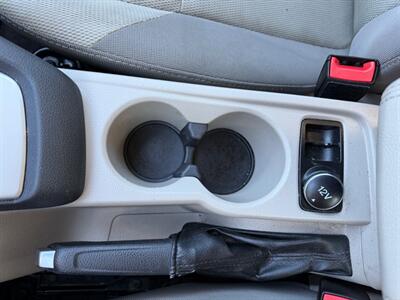 2013 Ford Focus SE   - Photo 21 - Jonestown, PA 17038