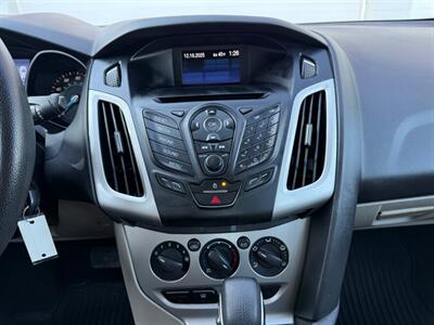 2013 Ford Focus SE   - Photo 28 - Jonestown, PA 17038