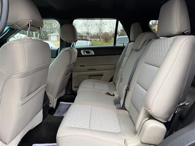 2013 Ford Explorer XLT   - Photo 12 - Jonestown, PA 17038