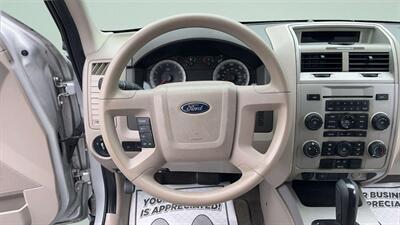 2008 Ford Escape XLT   - Photo 9 - Jonestown, PA 17038
