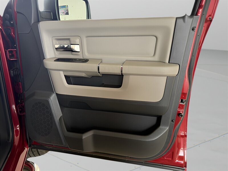 2010 Dodge Ram 1500 SLT Sport - Photo 16 - Jonestown, PA 17038