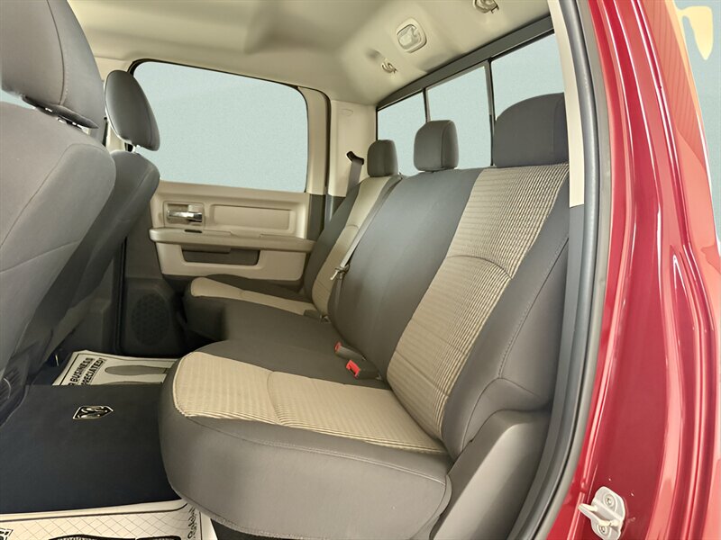2010 Dodge Ram 1500 SLT Sport - Photo 12 - Jonestown, PA 17038