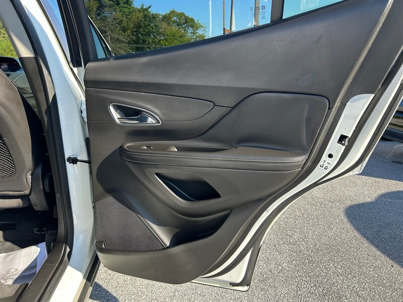 2015 Buick Encore Convenience photo 15
