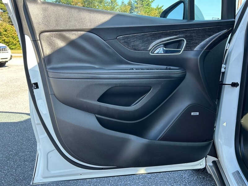 2015 Buick Encore Convenience photo 3
