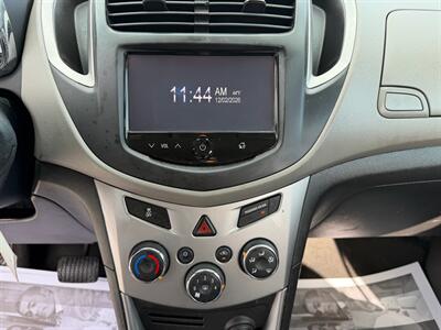 2016 Chevrolet Trax LT   - Photo 18 - Jonestown, PA 17038
