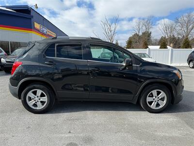 2016 Chevrolet Trax LT   - Photo 5 - Jonestown, PA 17038