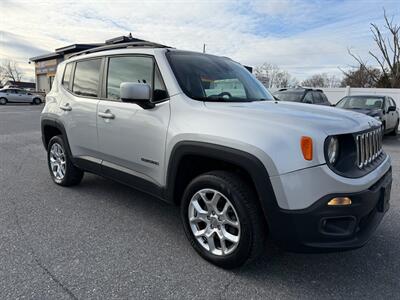 2017 Jeep Renegade Latitude   - Photo 4 - Jonestown, PA 17038