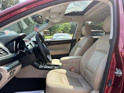 2015 Subaru Outback 2.5i Limited   - Photo 11 - Jonestown, PA 17038