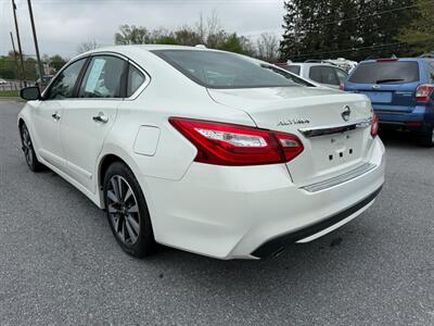2016 Nissan Altima 2.5 - Photo 8 - Jonestown, PA 17038