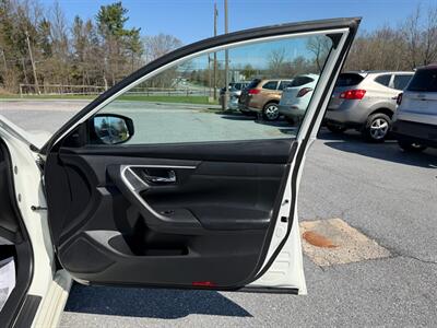 2016 Nissan Altima 2.5   - Photo 23 - Jonestown, PA 17038