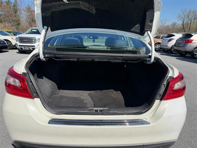 2016 Nissan Altima 2.5   - Photo 13 - Jonestown, PA 17038