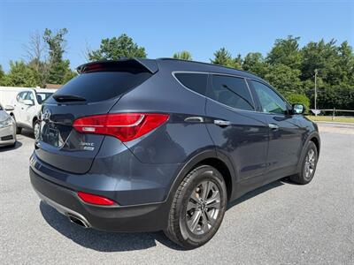 2016 Hyundai Santa Fe 2.4L - Photo 6 - Jonestown, PA 17038