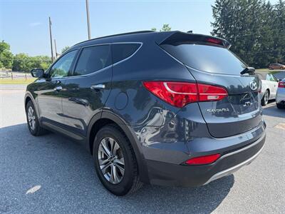 2016 Hyundai Santa Fe 2.4L - Photo 8 - Jonestown, PA 17038