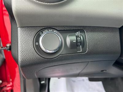 2016 Chevrolet Sonic LT Auto   - Photo 22 - Jonestown, PA 17038