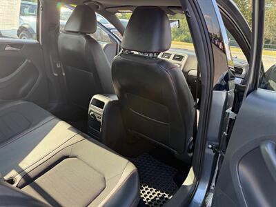 2012 Volkswagen Jetta GLI PZEV   - Photo 17 - Jonestown, PA 17038