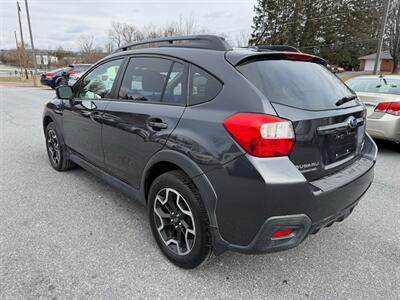 2016 Subaru Crosstrek 2.0i Premium   - Photo 8 - Jonestown, PA 17038