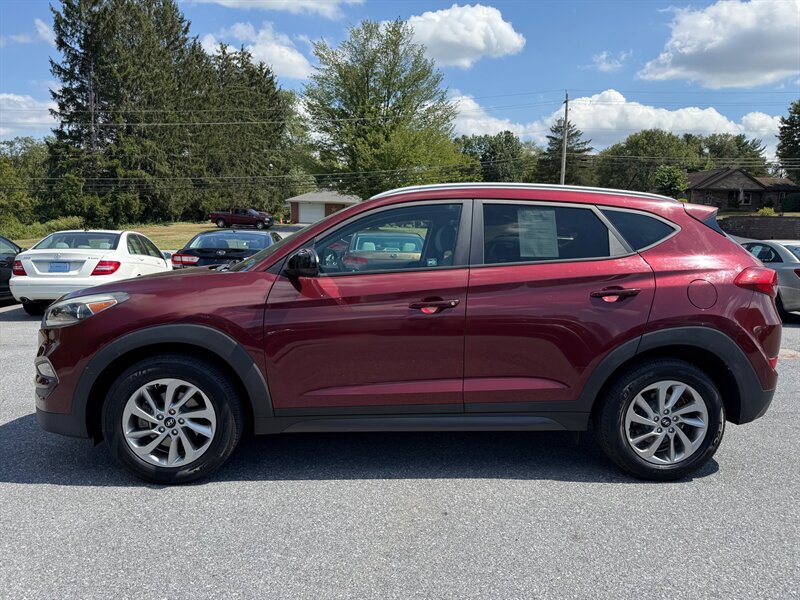 2016 Hyundai TUCSON SE - Photo 1 - Jonestown, PA 17038