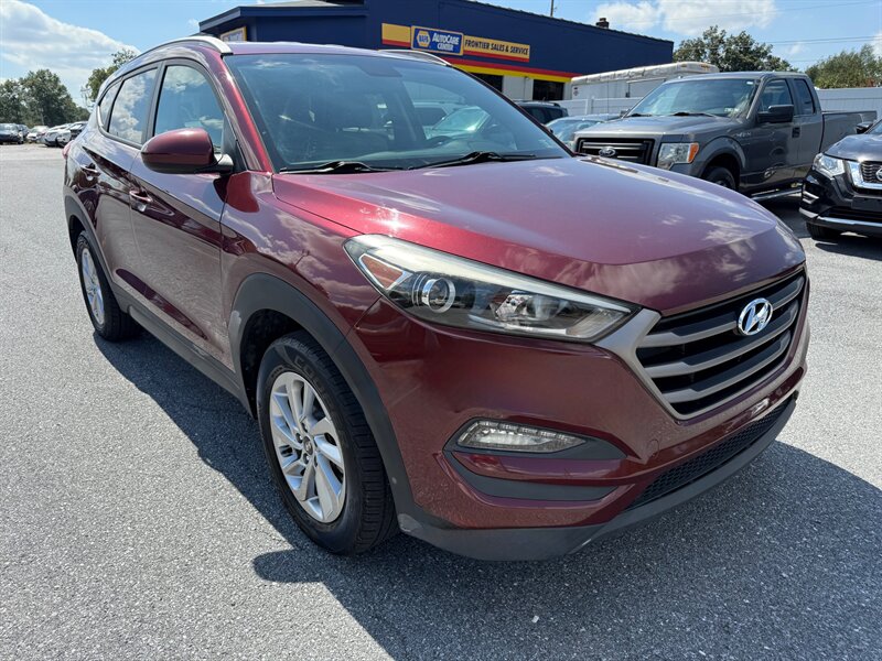 2016 Hyundai TUCSON SE   - Photo 4 - Jonestown, PA 17038