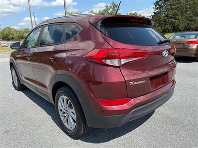 2016 Hyundai TUCSON SE   - Photo 8 - Jonestown, PA 17038