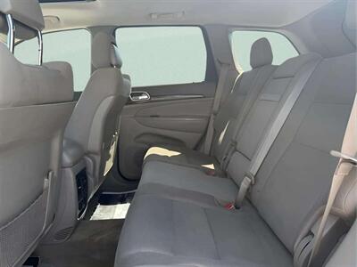 2013 Jeep Grand Cherokee Laredo - Photo 12 - Jonestown, PA 17038
