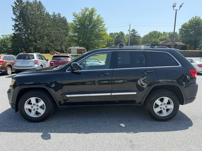 2013 Jeep Grand Cherokee Laredo 4WD's photo