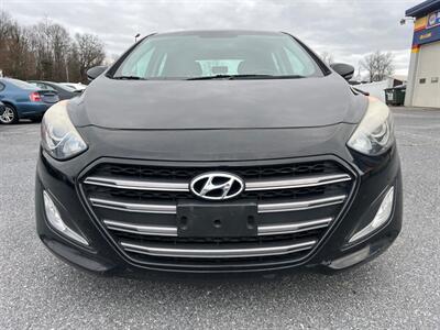 2016 Hyundai Elantra GT   - Photo 11 - Jonestown, PA 17038