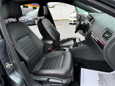 2017 Volkswagen Jetta 2.0T GLI   - Photo 23 - Jonestown, PA 17038