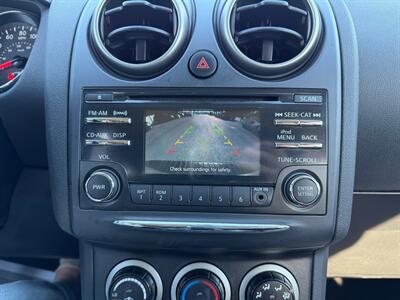 2015 Nissan Rogue Select S   - Photo 21 - Jonestown, PA 17038