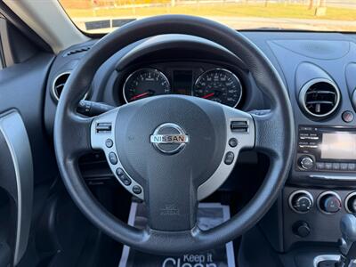 2015 Nissan Rogue Select S   - Photo 18 - Jonestown, PA 17038