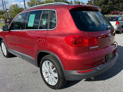 2012 Volkswagen Tiguan SE   - Photo 3 - Jonestown, PA 17038