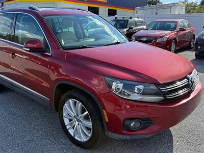 2012 Volkswagen Tiguan SE   - Photo 6 - Jonestown, PA 17038