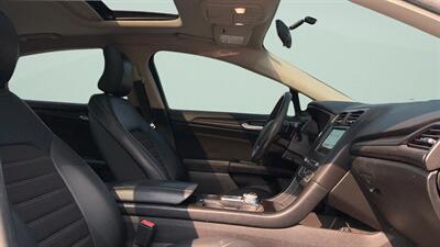 2018 Ford Fusion SE   - Photo 16 - Jonestown, PA 17038