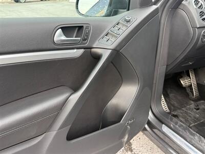 2014 Volkswagen Tiguan S 4Motion   - Photo 9 - Jonestown, PA 17038