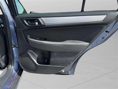 2017 Subaru Outback 2.5i Premium - Photo 14 - Jonestown, PA 17038