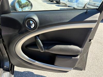 2012 MINI Cooper Countryman   - Photo 19 - Jonestown, PA 17038