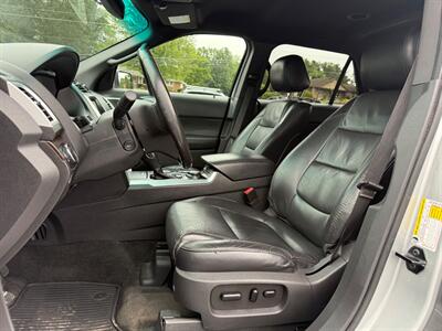 2011 Ford Explorer Limited   - Photo 12 - Jonestown, PA 17038
