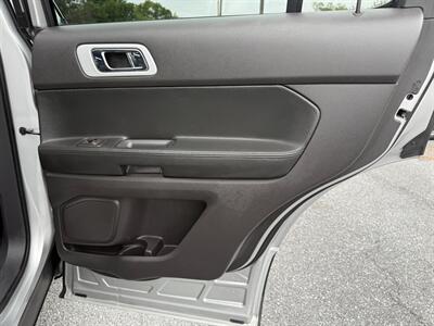 2011 Ford Explorer Limited   - Photo 16 - Jonestown, PA 17038