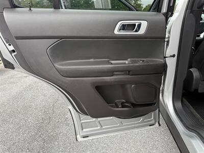 2011 Ford Explorer Limited   - Photo 11 - Jonestown, PA 17038