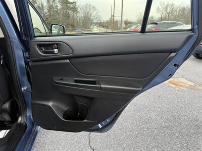 2014 Subaru Impreza 2.0i Premium   - Photo 14 - Jonestown, PA 17038