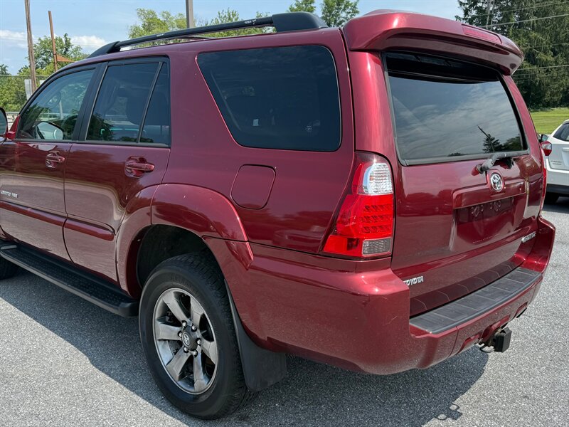 2006 Toyota 4Runner Limited Sport photo 7